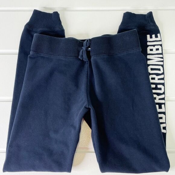 Abercrombie Kids Boys Skinny Tapered Logo Jogger Sweatpants Size 11/12 - Picture 1 of 5